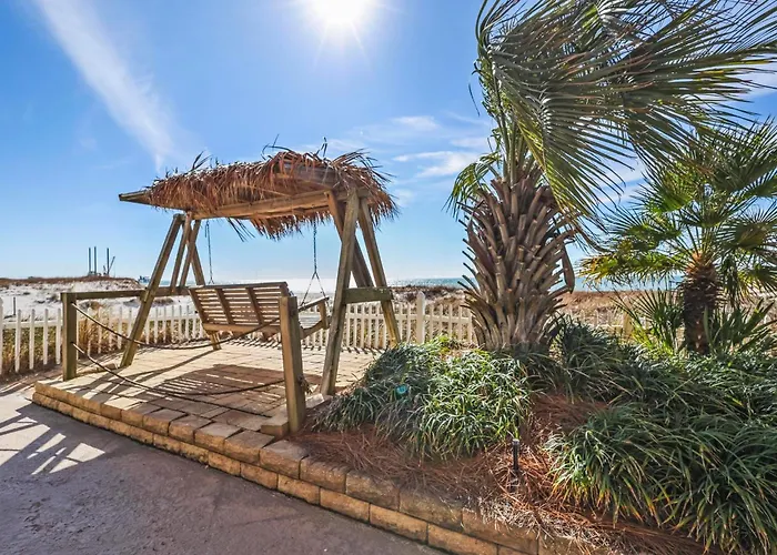 Royal Palms 406
