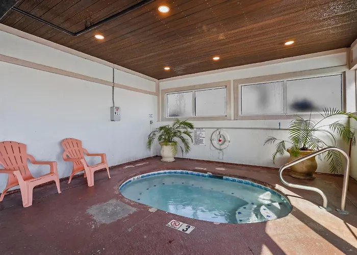 Holiday home Royal Palms 406 *